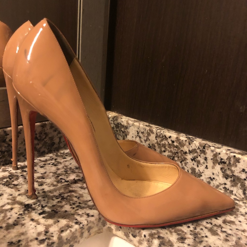 Christian Louboutin So Kate